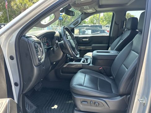 Used 2021 Chevrolet Silverado 1500 LTZ w/ Z71 Off-Road Package image 16