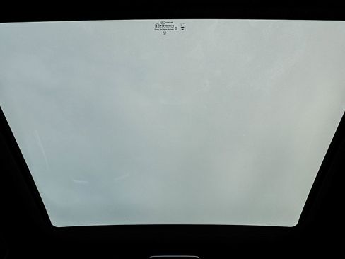 Certified 2023 Mercedes-Benz GLC 300 image 16