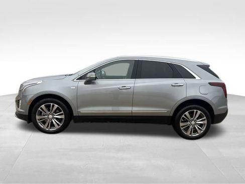 Used 2025 Cadillac XT5 Premium Luxury image 5