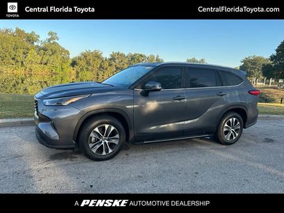 Used 2023 Toyota Highlander XLE