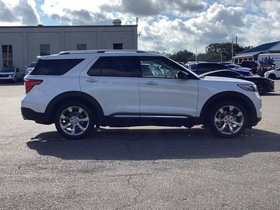 Used 2020 Ford Explorer Platinum w/ Premium Technology Package