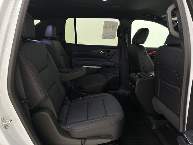 Certified 2026 Chevrolet Traverse Z71 w/ Driver Confidence Package AWD/4WD image 16