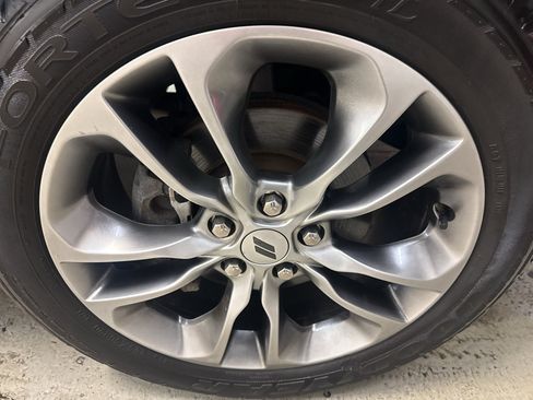 Used 2020 Dodge Durango GT AWD/4WD image 40