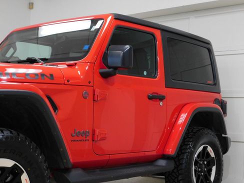 Used 2020 Jeep Wrangler Rubicon w/ Uconnect 4C Nav & Sound Group AWD/4WD image 17