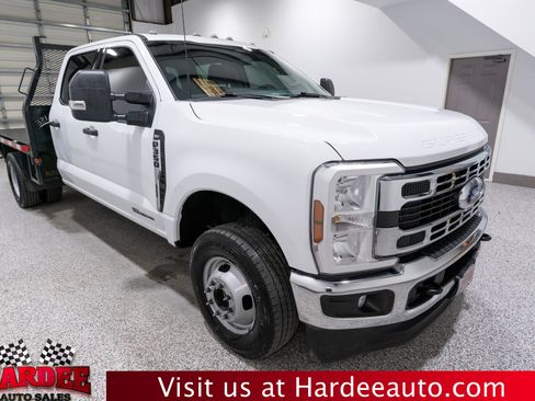 Used 2025 Ford F350 XLT w/ FX4 Off-Road Package AWD/4WD image 6