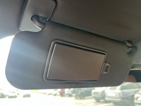 Used 2025 Jaguar F-PACE R-Dynamic S image 29