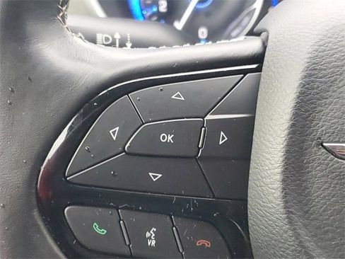 Certified 2020 Chrysler Pacifica Touring-L image 21