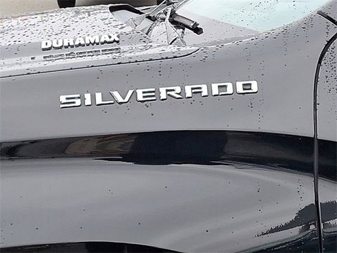 Used 2021 Chevrolet Silverado 1500 LTZ w/ Technology Package image 30