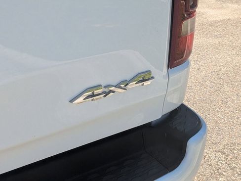 Used 2021 RAM 1500 Big Horn AWD/4WD image 14