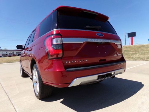 Used 2019 Ford Expedition Platinum image 31