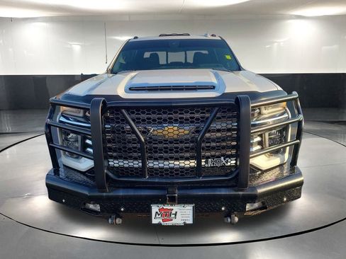Used 2020 Chevrolet Silverado 2500 High Country image 13