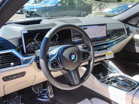 New 2026 BMW X6 xDrive40i AWD/4WD image 17
