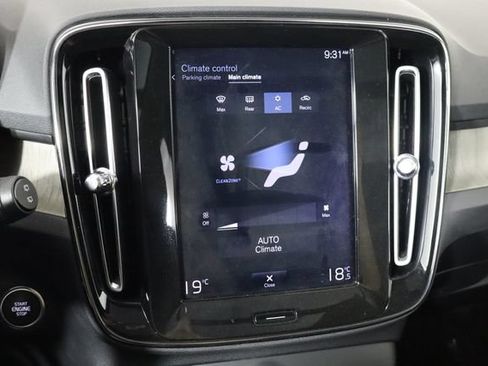 Used 2019 Volvo XC40 T5 Inscription AWD/4WD image 34
