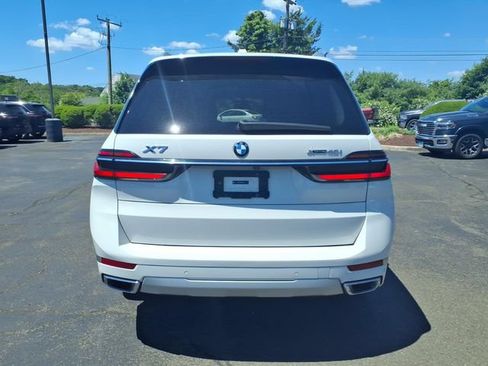 Used 2024 BMW X7 xDrive40i AWD/4WD image 6