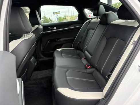 Used 2025 Kia K5 GT-Line AWD/4WD image 19