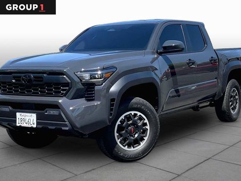 Used 2026 Toyota Tacoma TRD Off-Road AWD/4WD image 1