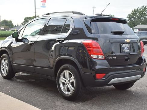 Used 2019 Chevrolet Trax LT w/ LT Convenience Package AWD/4WD image 15