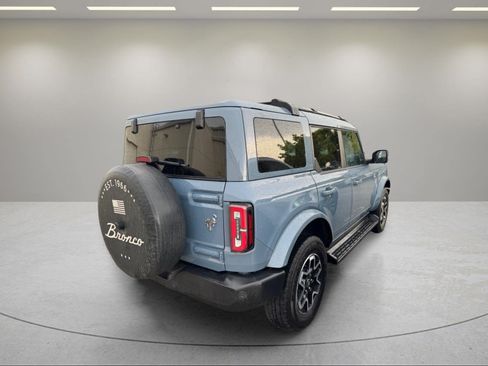 Used 2025 Ford Bronco Outer Banks AWD/4WD image 13