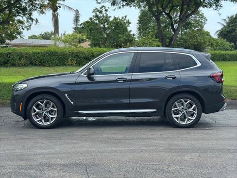 Used 2022 BMW X3 xDrive30i AWD/4WD image 4
