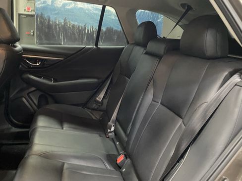 Used 2022 Subaru Outback Limited AWD/4WD image 15
