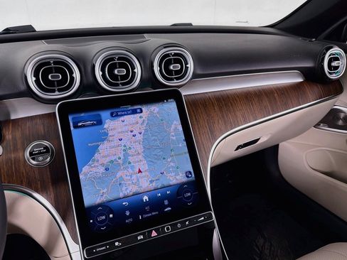 New 2027 Mercedes-Benz CLE 300 4MATIC Coupe image 19