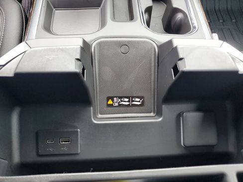 New 2026 GMC Sierra 1500 AT4 w/ AT4 Premium Package AWD/4WD image 29