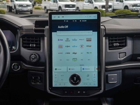 Certified 2023 Ford Expedition Max Platinum image 13