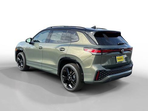 New 2026 Volkswagen Tiguan SE R-Line AWD/4WD image 3