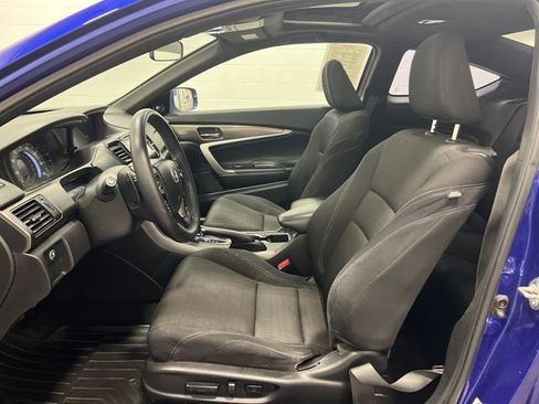 Used 2016 Honda Accord EX image 9