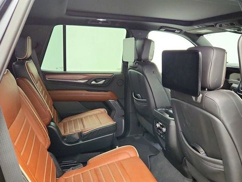 Used 2023 GMC Yukon Denali Ultimate AWD/4WD image 25