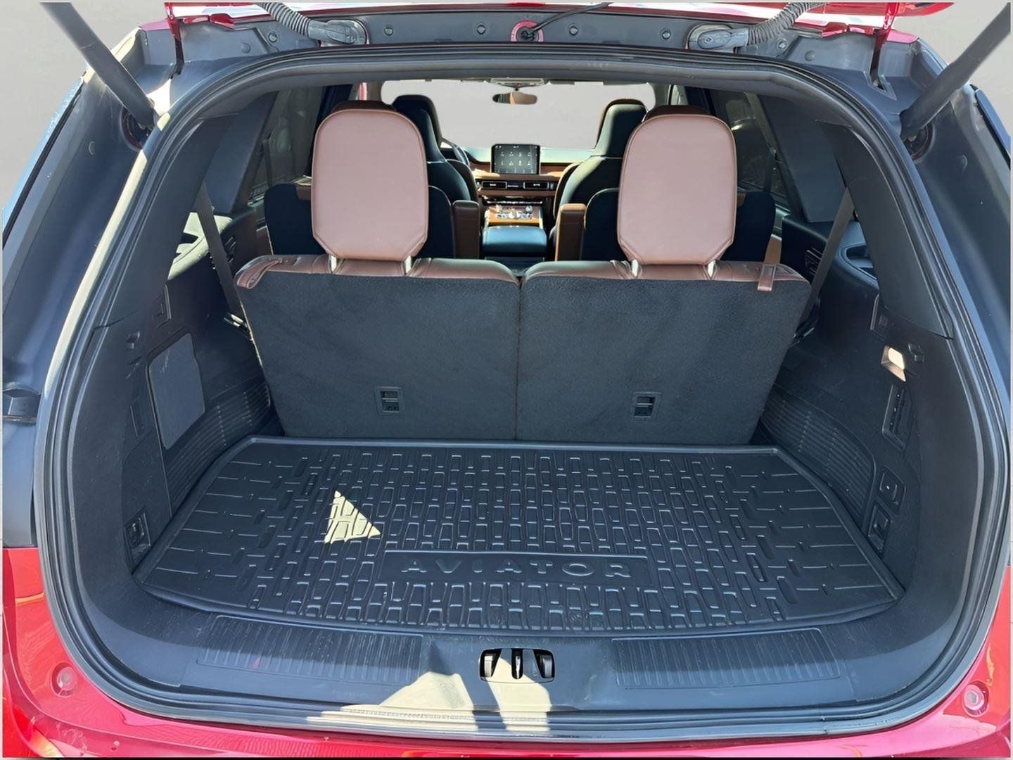 Used 2020 Lincoln Aviator Reserve w/ Equipment Group 201A AWD/4WD image 29
