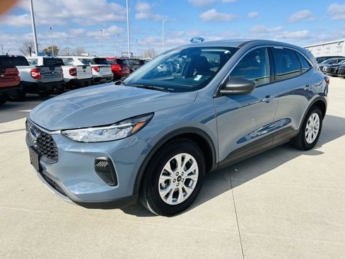 Used 2024 Ford Escape Active w/ Cold Weather Package image 33