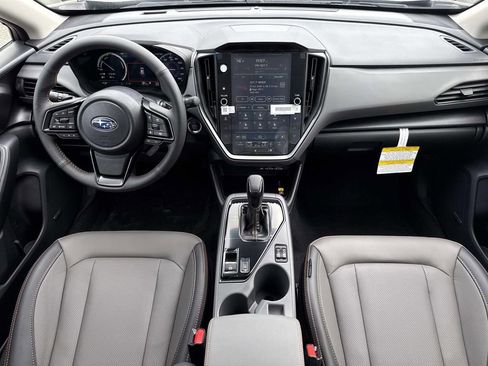 New 2026 Subaru Crosstrek 2.5i Limited w/ Crosstrek Mirror Package image 17