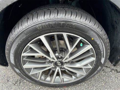 Used 2020 Hyundai Tucson SEL w/ Cargo Package image 11