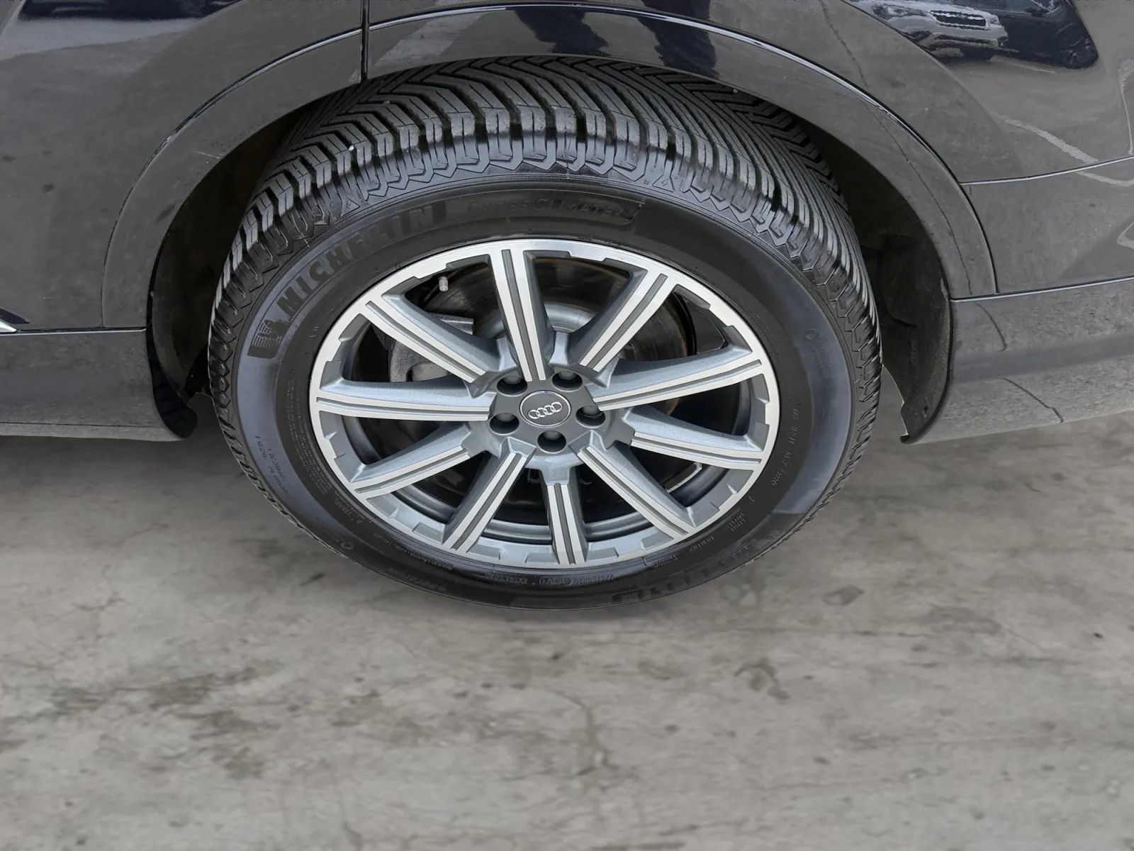 Used 2018 Audi Q7 3.0T Prestige w/ Prestige Package AWD/4WD image 44