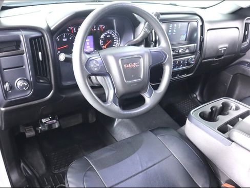 Used 2018 GMC Sierra 1500 2WD Regular Cab image 9