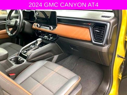 Used 2024 GMC Canyon AT4 AWD/4WD image 13
