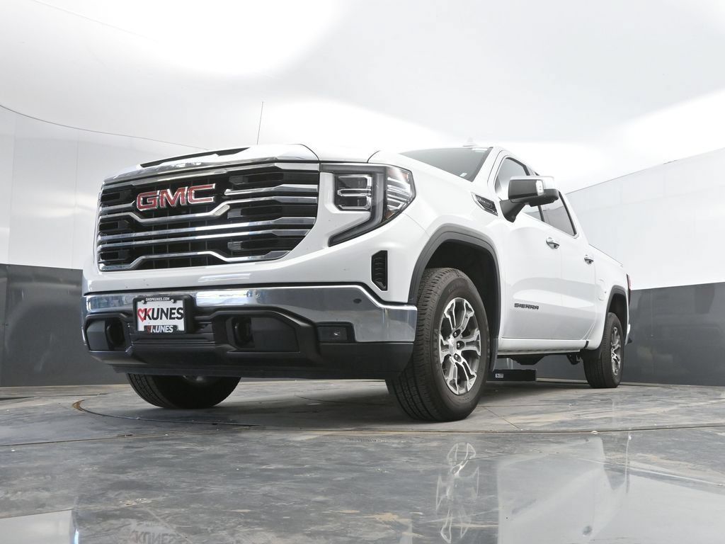 Used 2024 GMC Sierra 1500 SLT AWD/4WD image 36