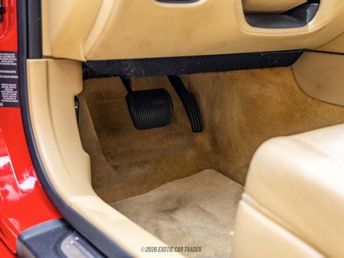 Used 2010 Jaguar XKR R RWD image 33