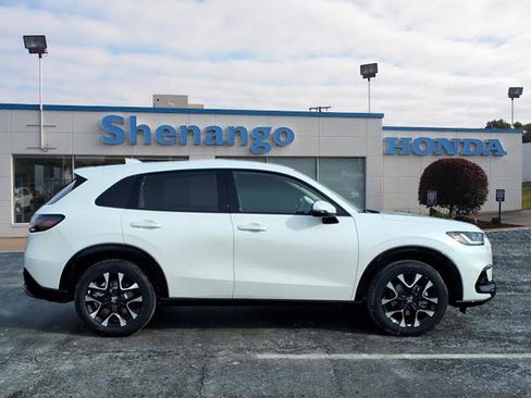 New 2026 Honda HR-V EX-L image 2