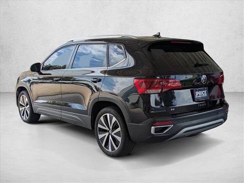 Used 2024 Volkswagen Taos SE FWD image 8