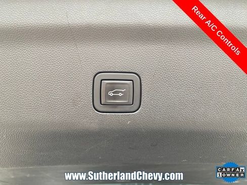 Used 2024 GMC Yukon XL Denali AWD/4WD image 51