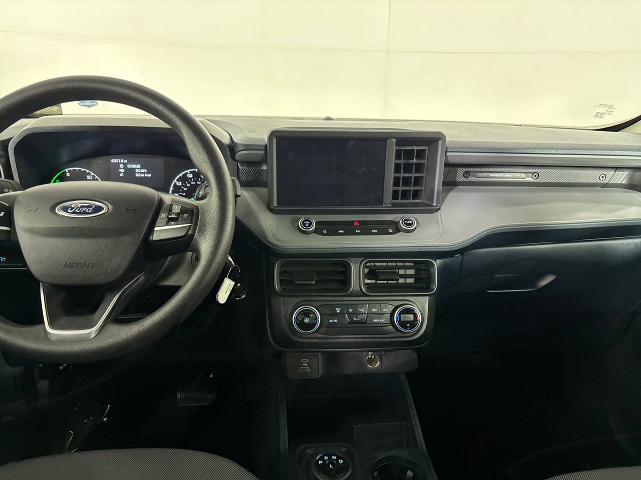 Used 2022 Ford Maverick XL FWD image 22
