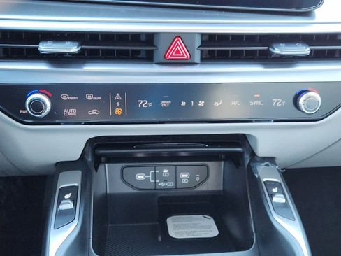New 2026 Kia Sorento EX FWD image 16