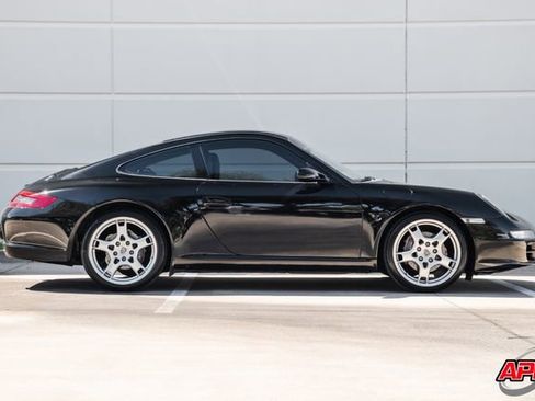 Used 2005 Porsche 911 Carrera image 10