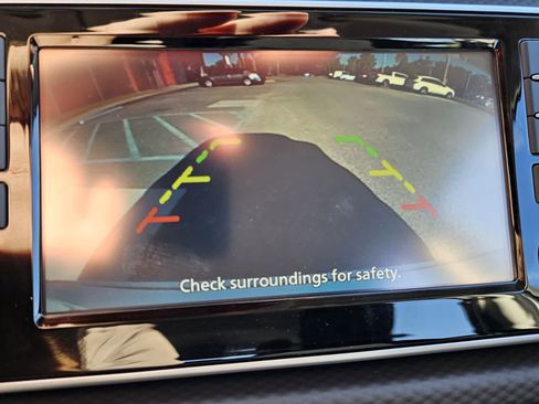 New 2025 Nissan Kicks Play S image 9