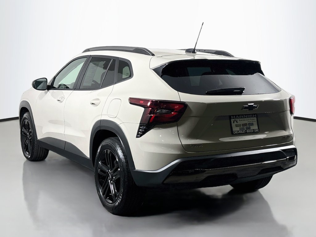 Certified 2026 Chevrolet Trax ACTIV w/ Sunroof Package FWD image 5