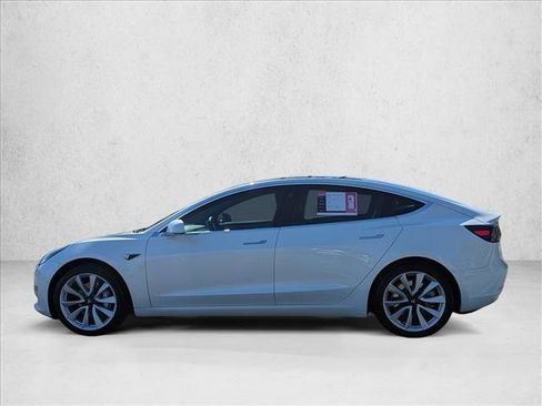 Used 2020 Tesla Model 3 Standard Range image 10