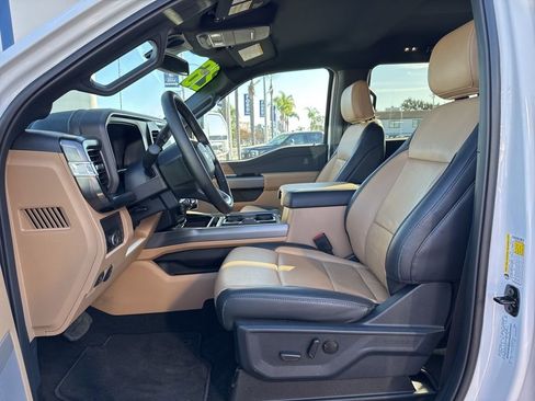 Used 2026 Ford F450 Lariat w/ FX4 Off-Road Package AWD/4WD image 24