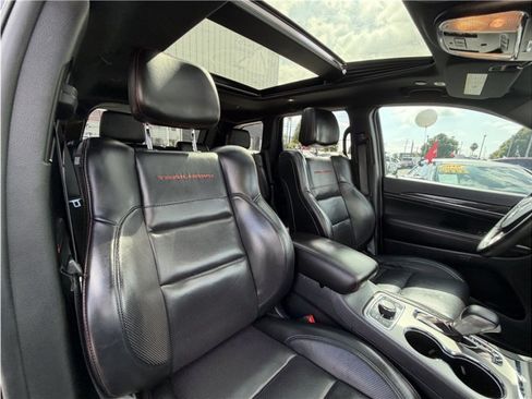 Used 2019 Jeep Grand Cherokee Trailhawk w/ Trailhawk Luxury Group AWD/4WD image 39